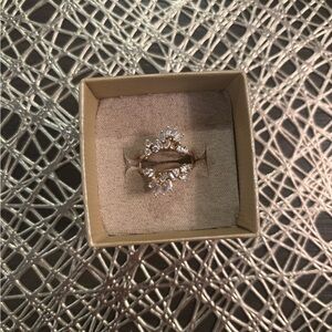 Elegant Gold and Silver Women's Ring